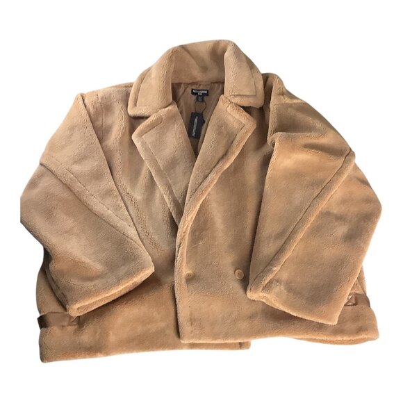 PrettyLittleThing Plus Borg Buckle Detail Jacket Womens 26 Tan Cozy Outerwear - Picture 1 of 16